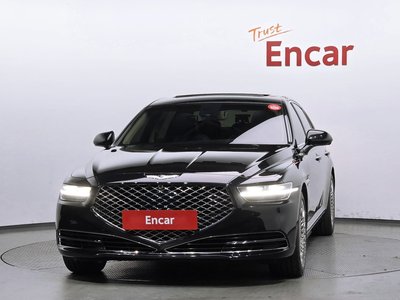 2021 Genesis G90 photo 2