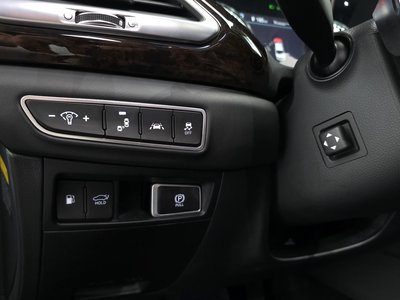 2021 Genesis G90 — миниатюра 22