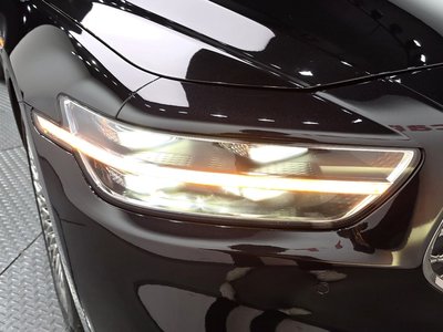 2021 Genesis G90 photo 9