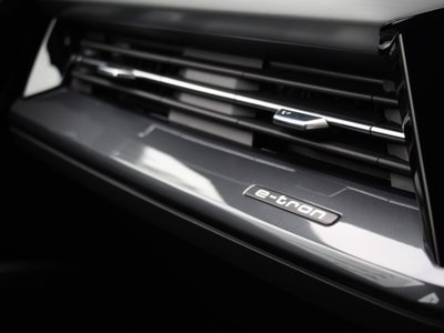صورة مصغرة 27 لـ 2025 AUDI Q4 SPORTBACK E-TRON