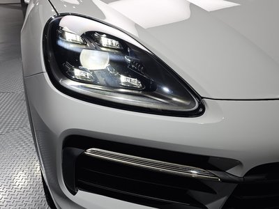 صورة 9 لـ 2020 Porsche CAYENNE