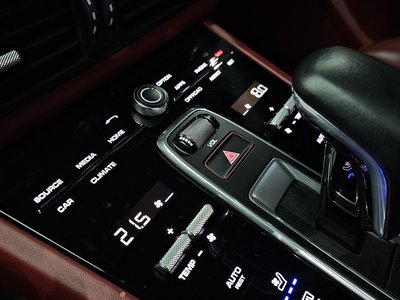 صورة مصغرة 26 لـ 2020 Porsche CAYENNE