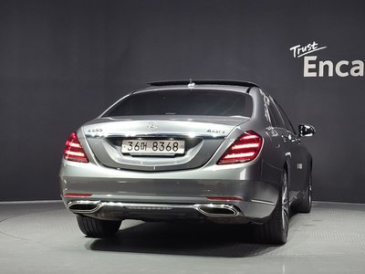 2018 Mercedes-BENZ S-CLASS 照片 3