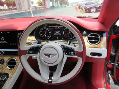 صورة مصغرة 24 لـ 2019 Bentley CONTINENTAL