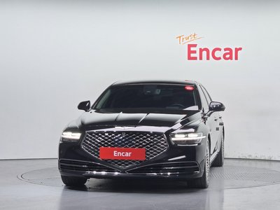 صورة 2 لـ 2020 Genesis G90