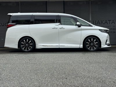 TOYOTA ALPHARD - 4