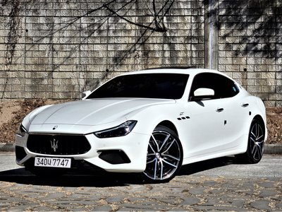 MASERATI GHIBLI - 1