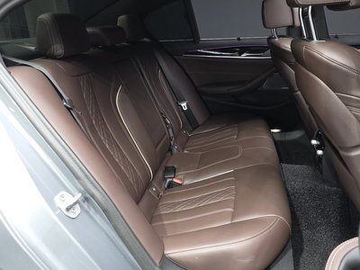 صورة مصغرة 12 لـ 2023 BMW 5 SERIES