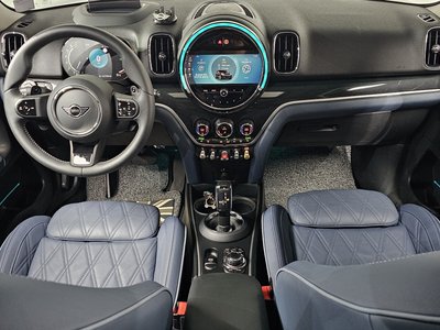 MINI COUNTRYMAN - 5