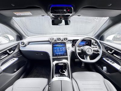 2026 Mercedes-BENZ GLC — миниатюра 17