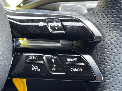 2026 Mercedes-BENZ GLC — миниатюра 20