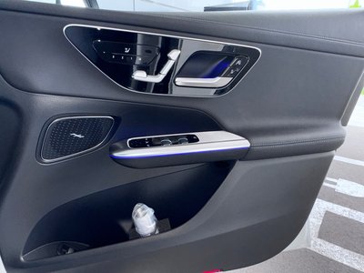 2026 Mercedes-BENZ GLC — миниатюра 45