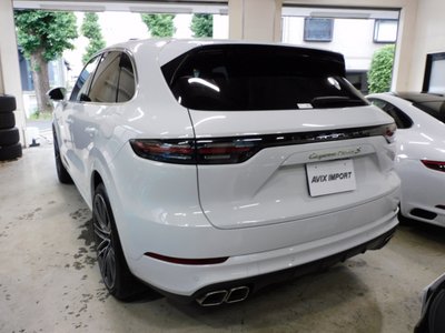 صورة 3 لـ 2021 Porsche CAYENNE
