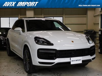صورة 2 لـ 2021 Porsche CAYENNE