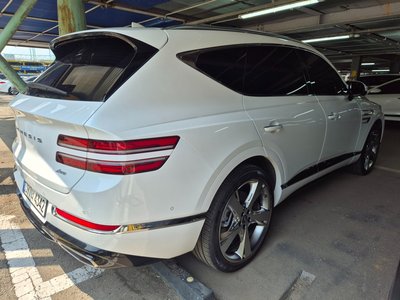 GENESIS GV80 - 3