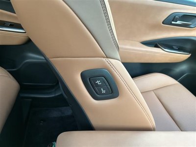 2024 Toyota CROWN SPORT photo 7