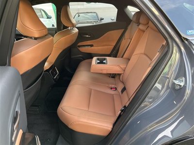 2024 Toyota CROWN SPORT photo 10
