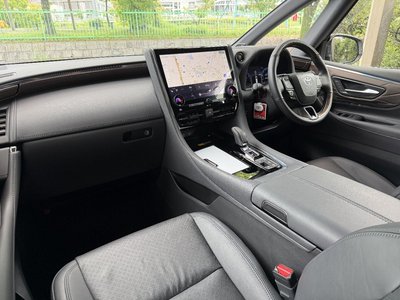 صورة 6 لـ 2023 TOYOTA ALPHARD