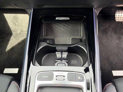 MERCEDES-BENZ GLA - 8