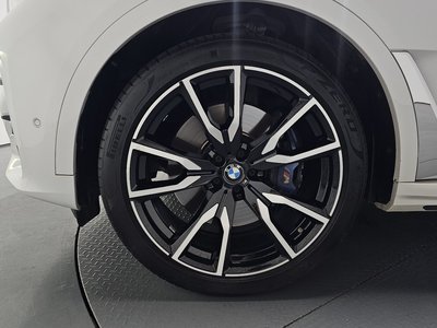 BMW X7 - 6