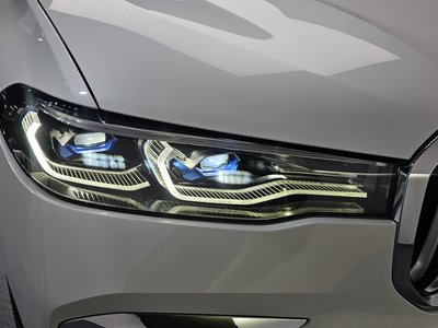 BMW X7 - 9
