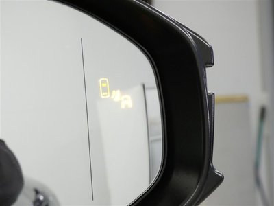 TOYOTA CROWN SPORT - 6