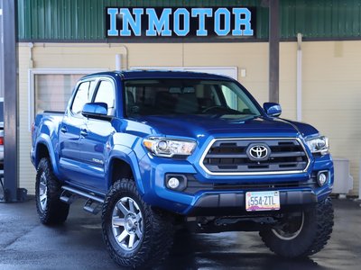 TOYOTA TACOMA - 1