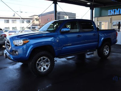 TOYOTA TACOMA - 8