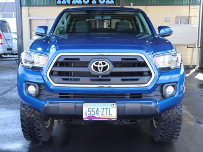 TOYOTA TACOMA - 4