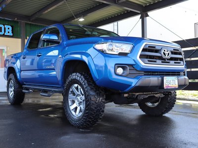 TOYOTA TACOMA - 3
