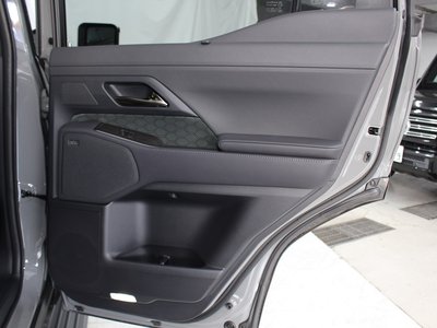 2025 Lexus GX thumbnail 60