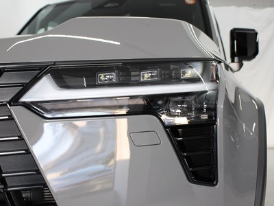 2025 Lexus GX thumbnail 27