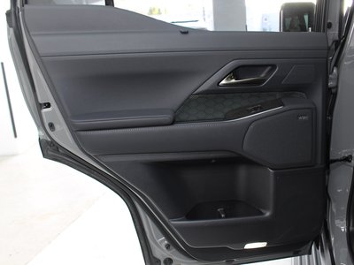 2025 Lexus GX thumbnail 59