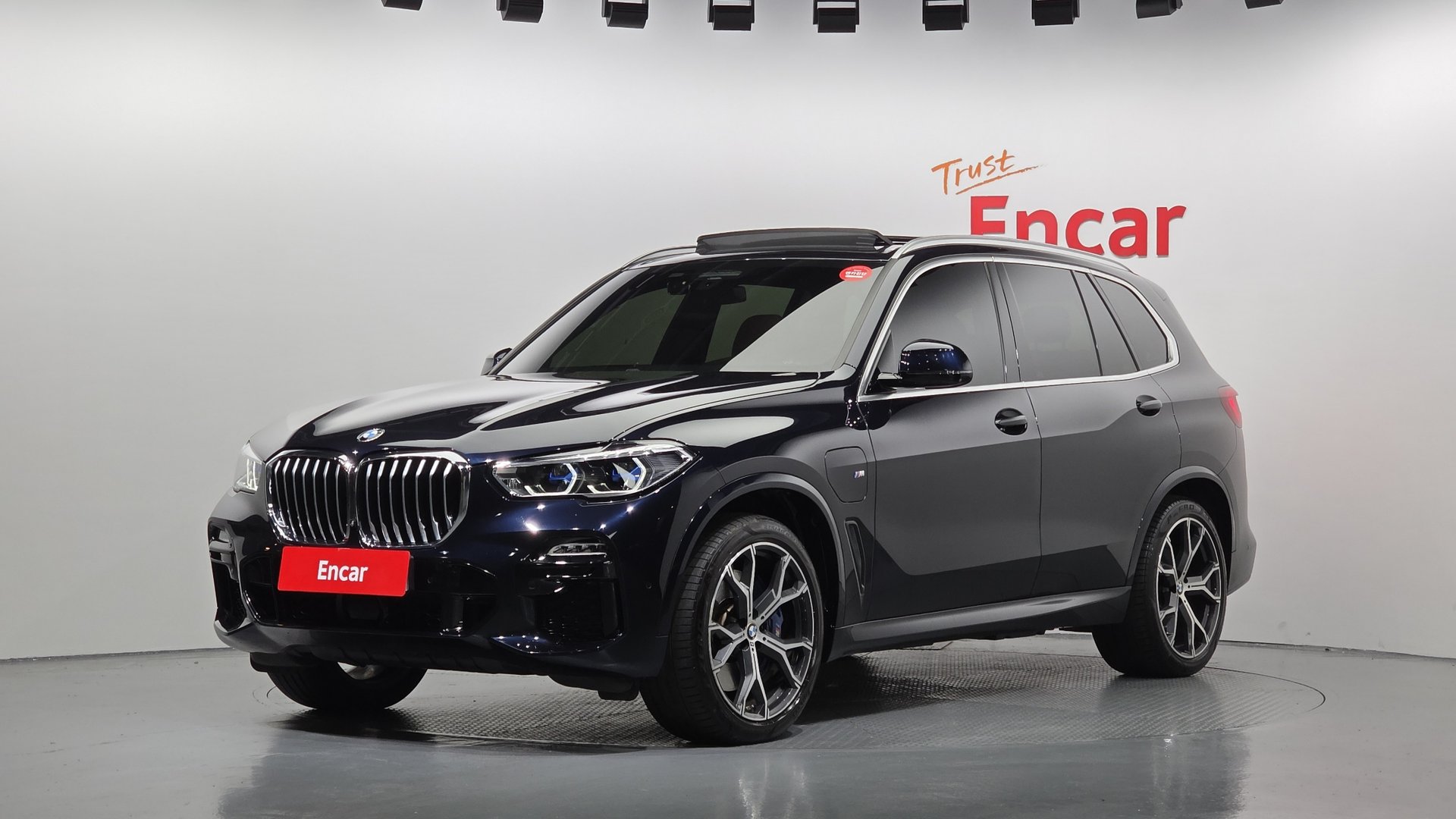 BMW X5 - View 1
