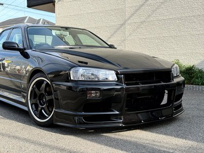 NISSAN SKYLINE - 2