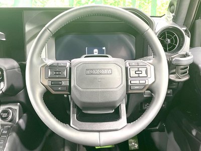 2024 Toyota LAND CRUISER 250 — миниатюра 13
