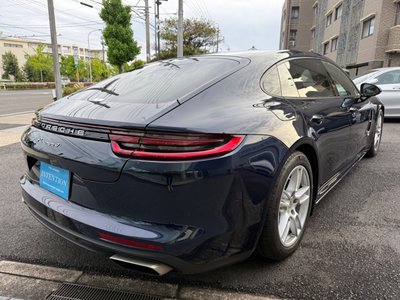 PORSCHE PANAMERA - 5
