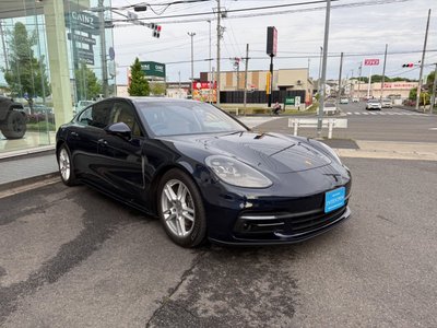 PORSCHE PANAMERA - 7