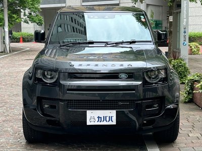 LAND ROVER DEFENDER - 2