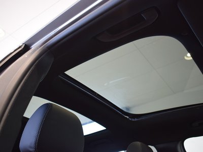 MERCEDES-BENZ GLB AMG - 10