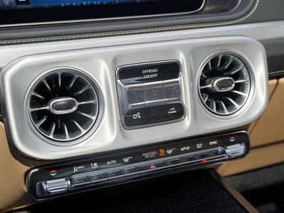 2025 Mercedes-BENZ G-CLASS AMG — миниатюра 21