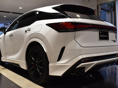 LEXUS RX - 9