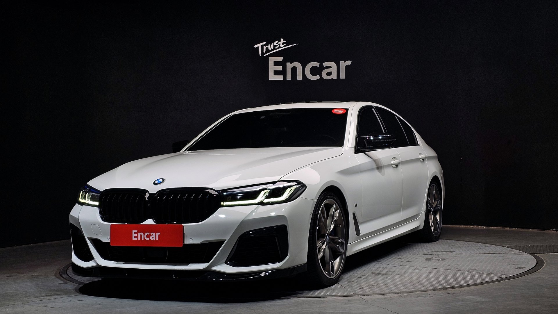 BMW 5 SERIES - View 1