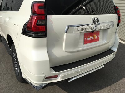 TOYOTA LAND CRUISER PRADO - 7