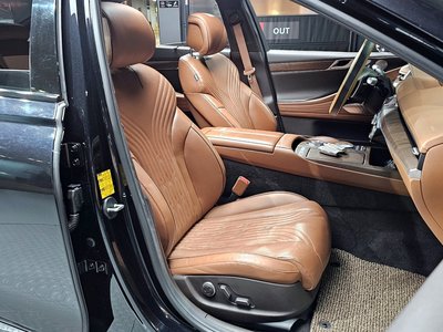 GENESIS G80 (RG3) - 10