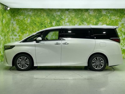 2025 TOYOTA ALPHARD photo 2