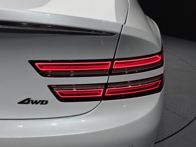 GENESIS G80 (RG3) - 10