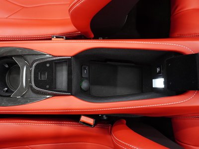 صورة مصغرة 53 لـ 2018 Ferrari PORTOFINO
