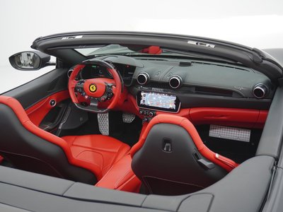 صورة مصغرة 64 لـ 2018 Ferrari PORTOFINO