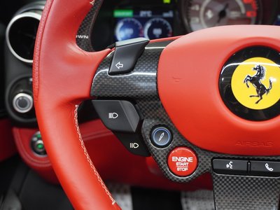 صورة مصغرة 33 لـ 2018 Ferrari PORTOFINO